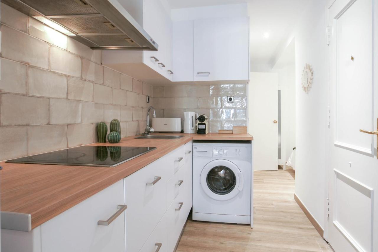 Tresor Boutique Apartment ชีโรนา ภายนอก รูปภาพ